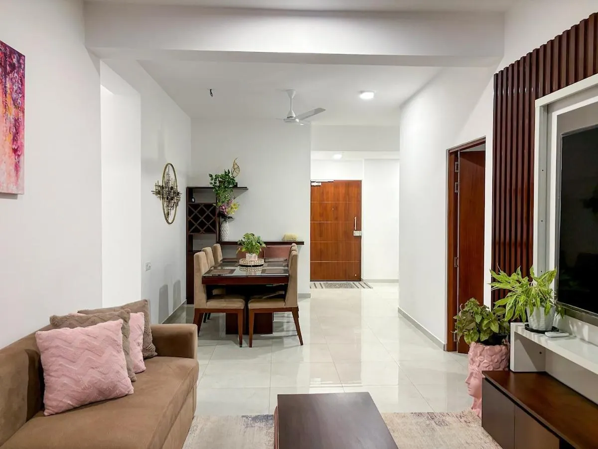 Iconic Galaxy 3Br 6 Guests Apartment Sri Jayewardenepura Kotte Sri Lanka