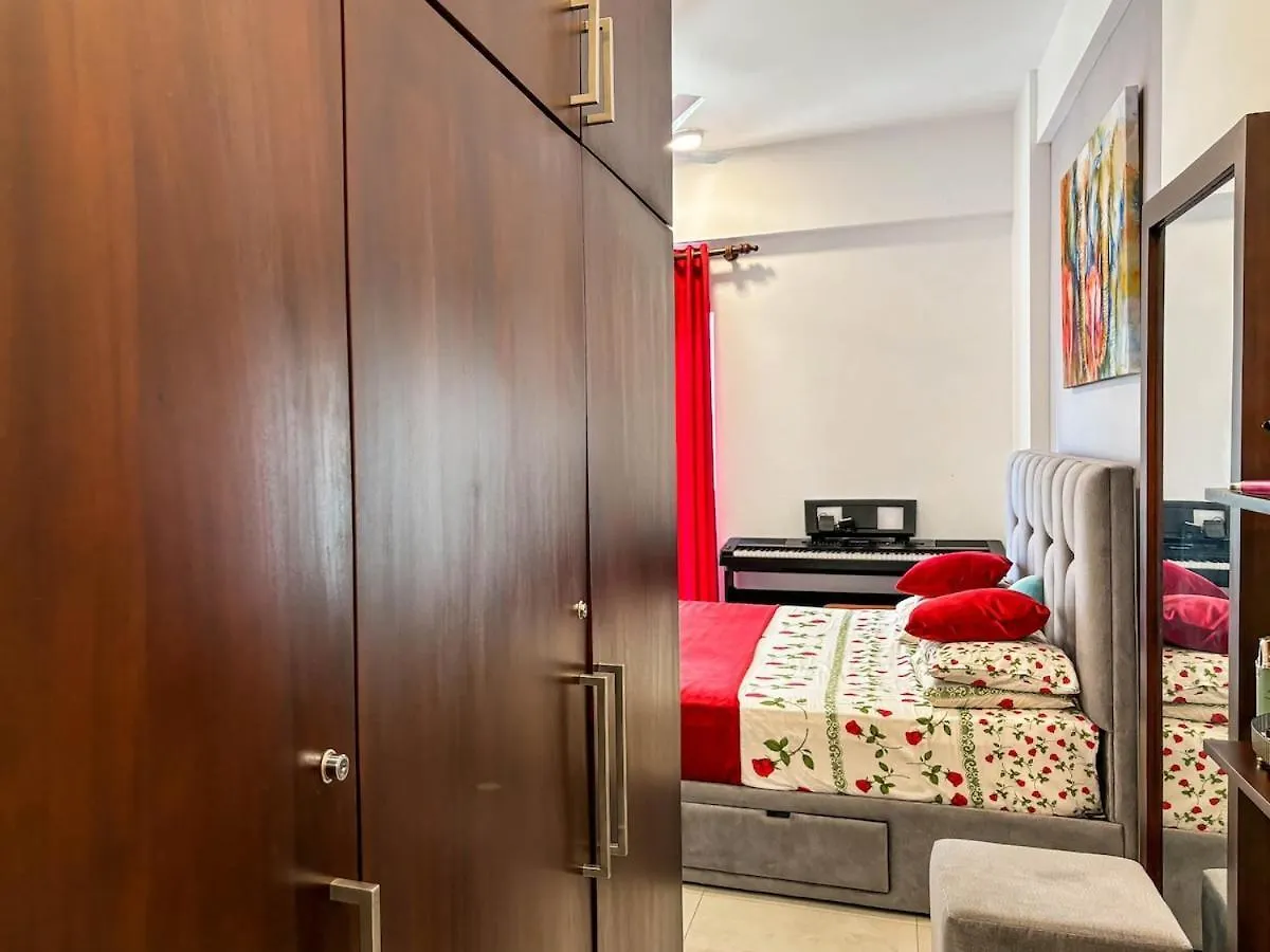 Iconic Galaxy 3Br 6 Guests Apartment Sri Jayewardenepura Kotte 0*,  Sri Lanka