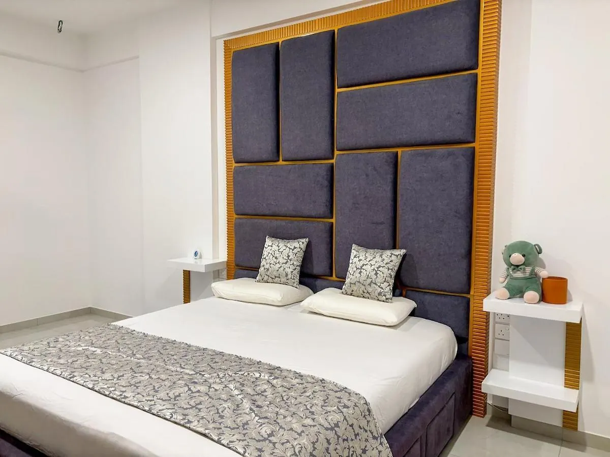 Iconic Galaxy 3Br 6 Guests Apartment Sri Jayewardenepura Kotte Sri Lanka